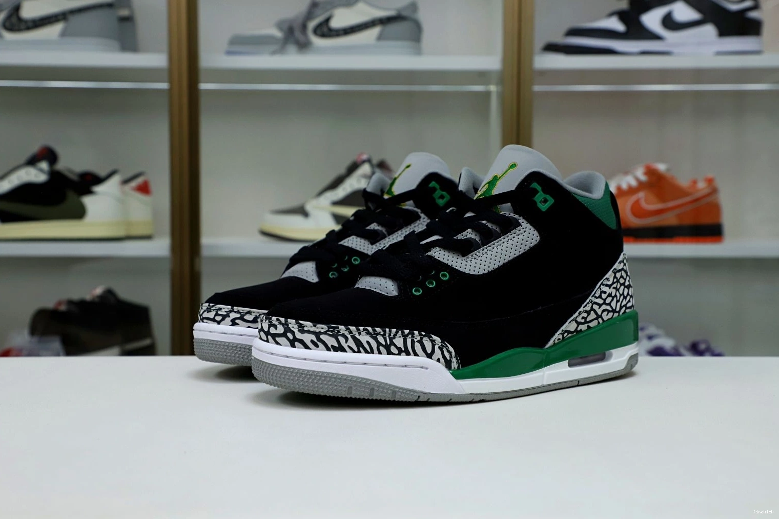 AIR GREEN JORDAN 3 PINE 0904